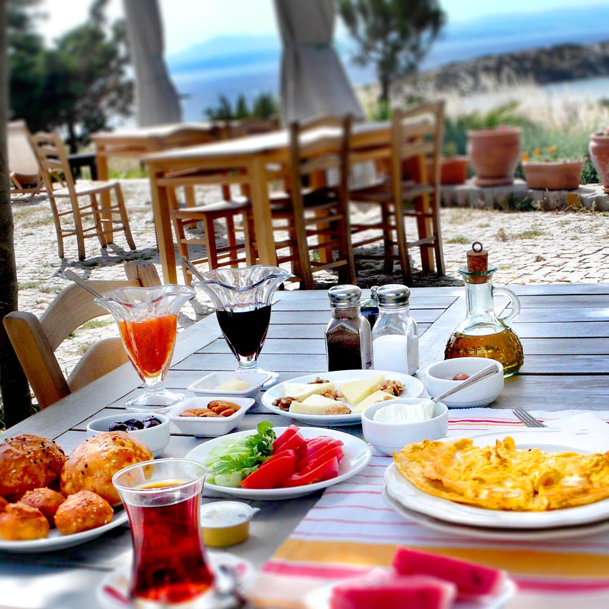 Akvaryum Hotel Бозджаада Екстериор снимка